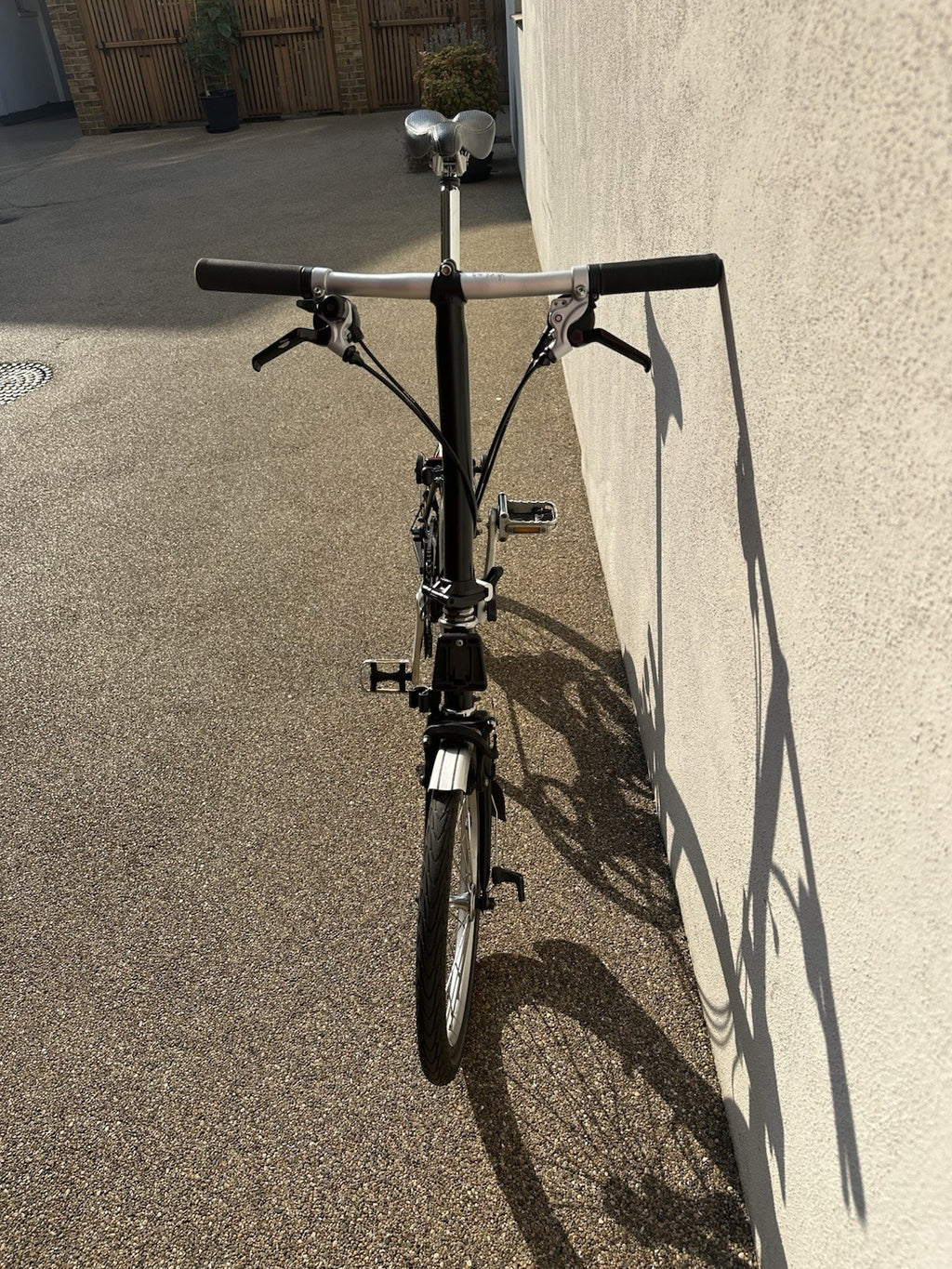 Brompton Folding Bike Black 2021 6 Speed - Very good condition - collection only