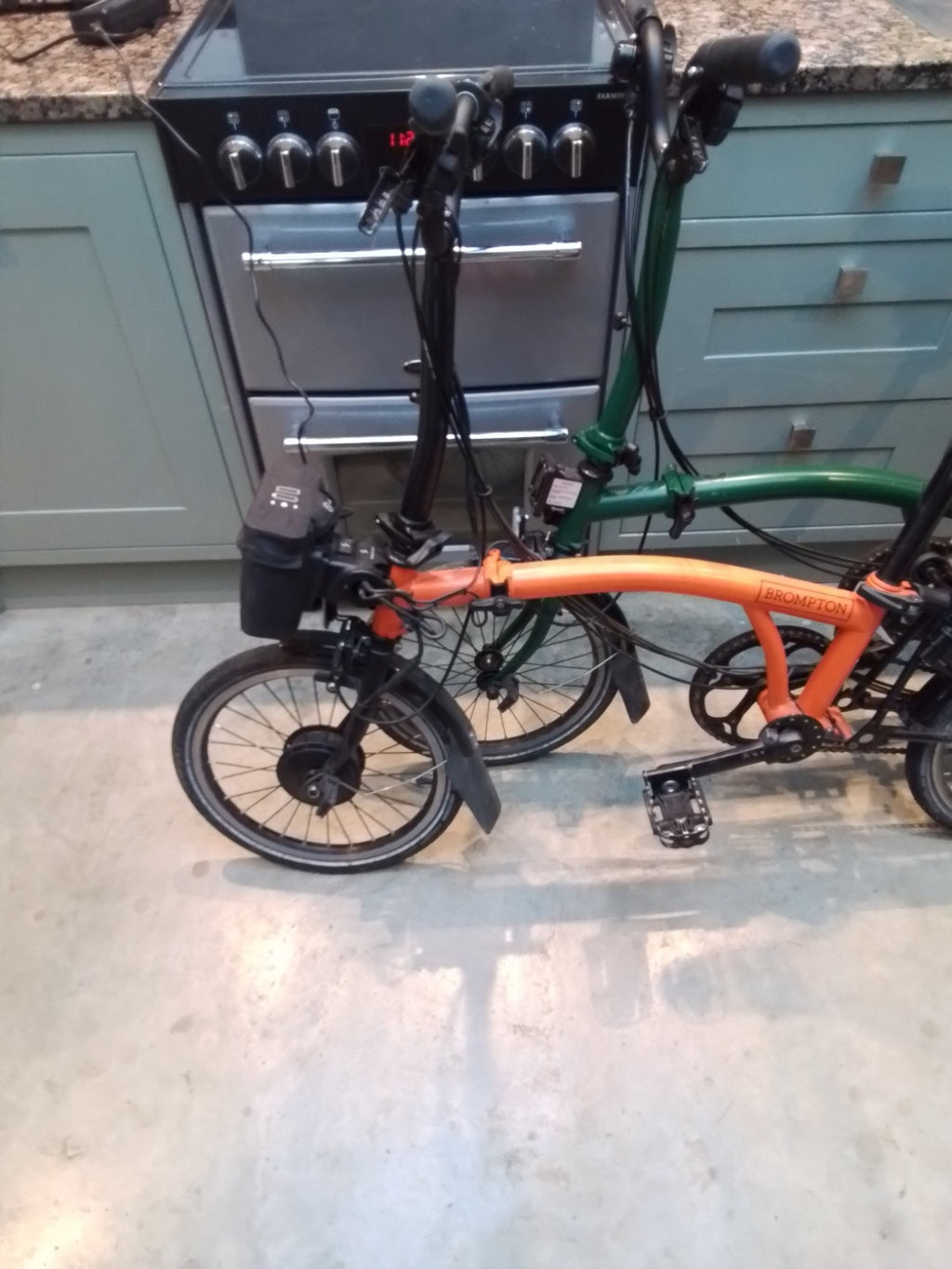 Brompton Folding Bike M6L Black Edition With SwytchBike assist