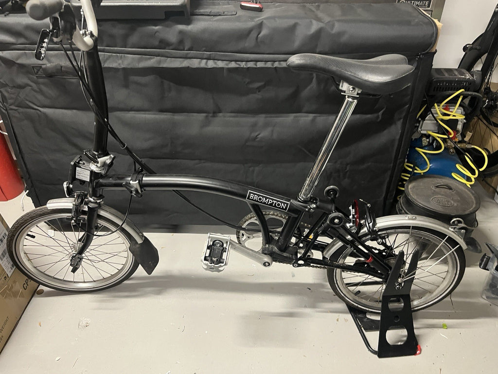 Brompton Folding Bike – Black – Excellent Working Order