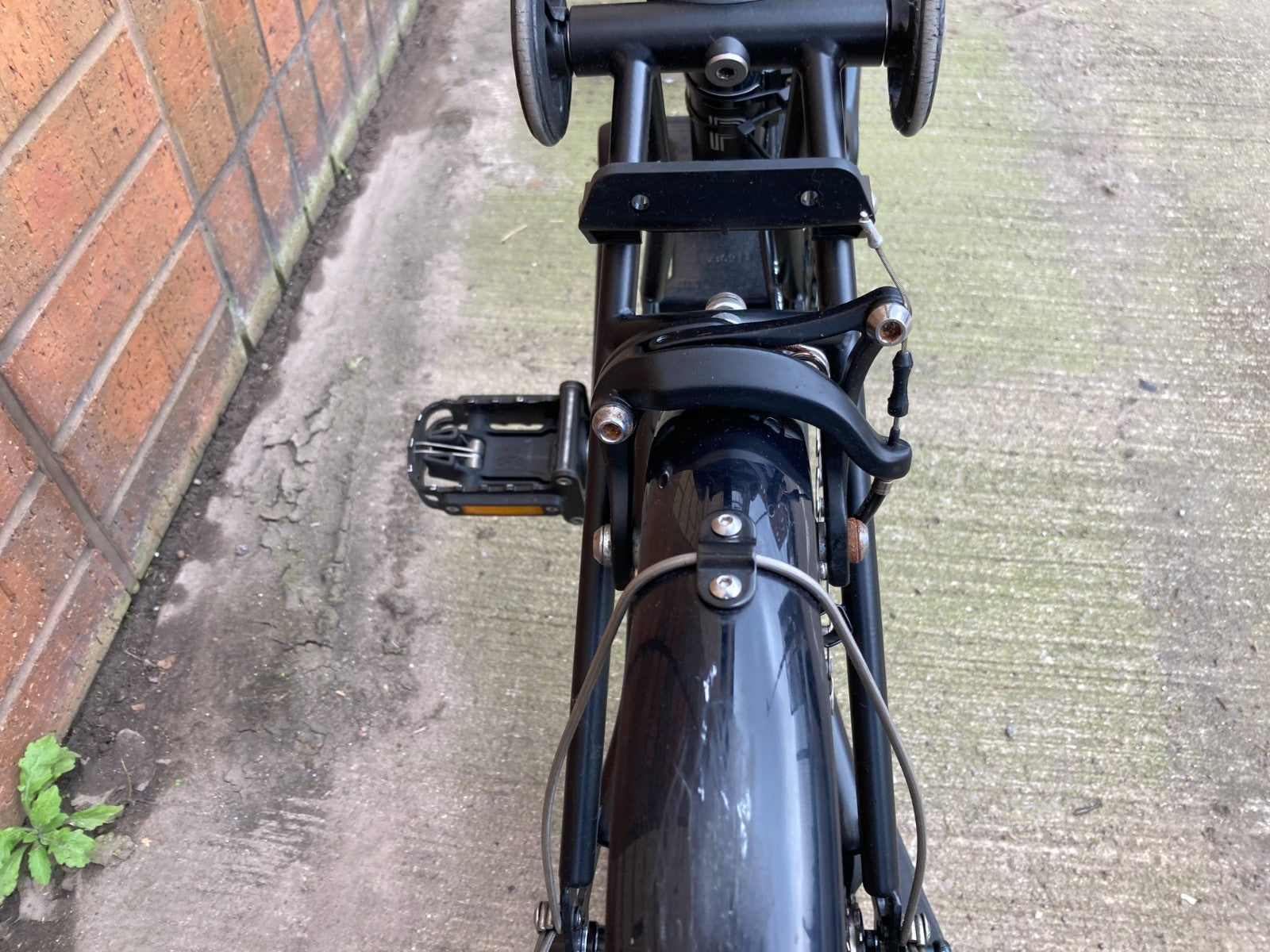 Brompton P Line Urban 4 Speed Low Handlebar Folding Bike - Midnight Black - VGC