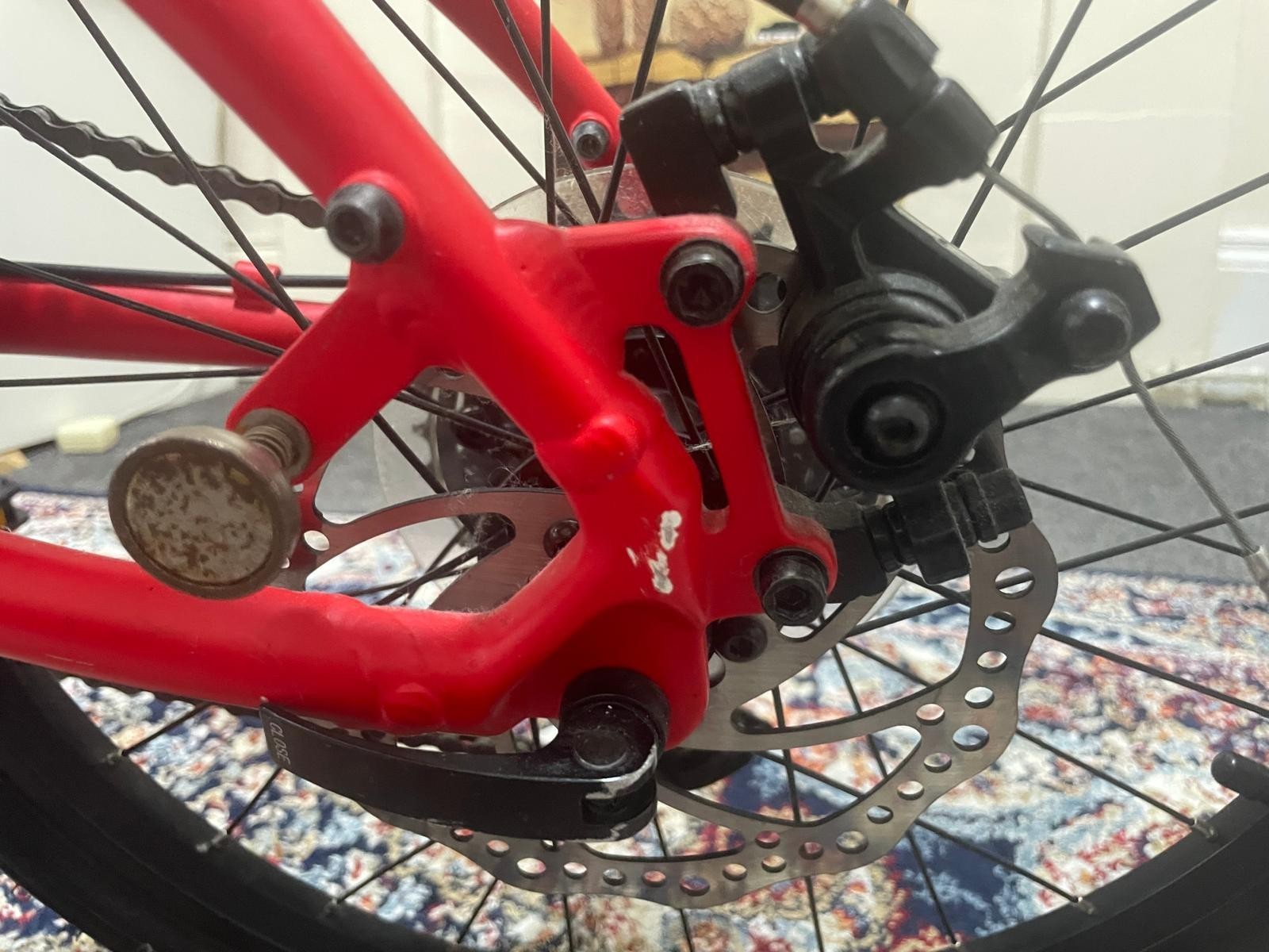 Carrera Intercity Disc 8-Speed Folding Bike