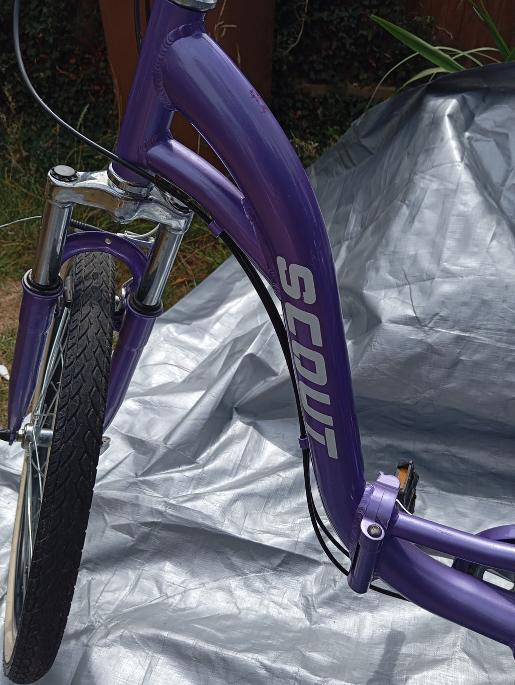 Scout Adult 24" Folding Tricycle