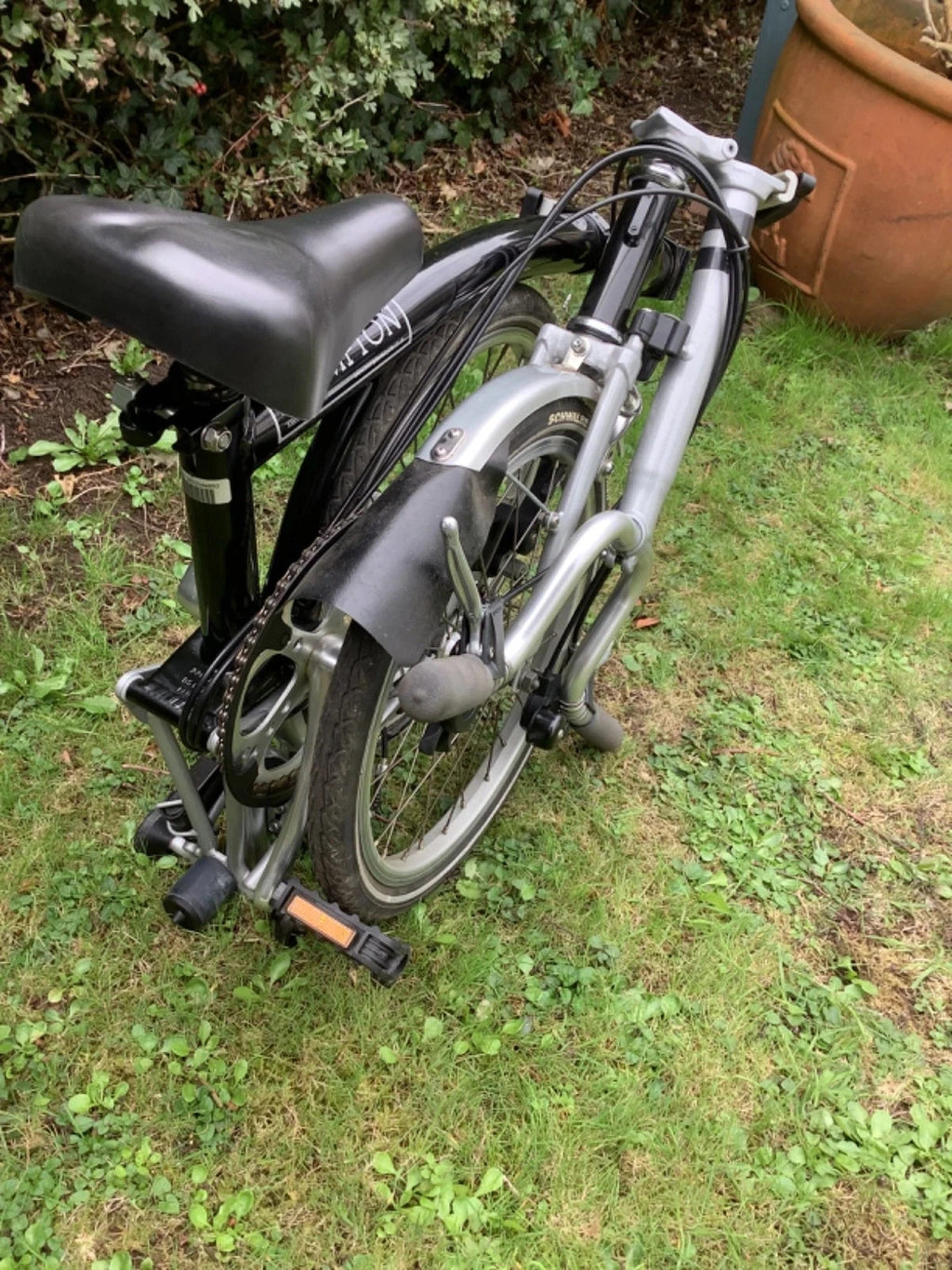 Brompton  M6L (6 Speed) folding bicycle -  (Mint Condition)