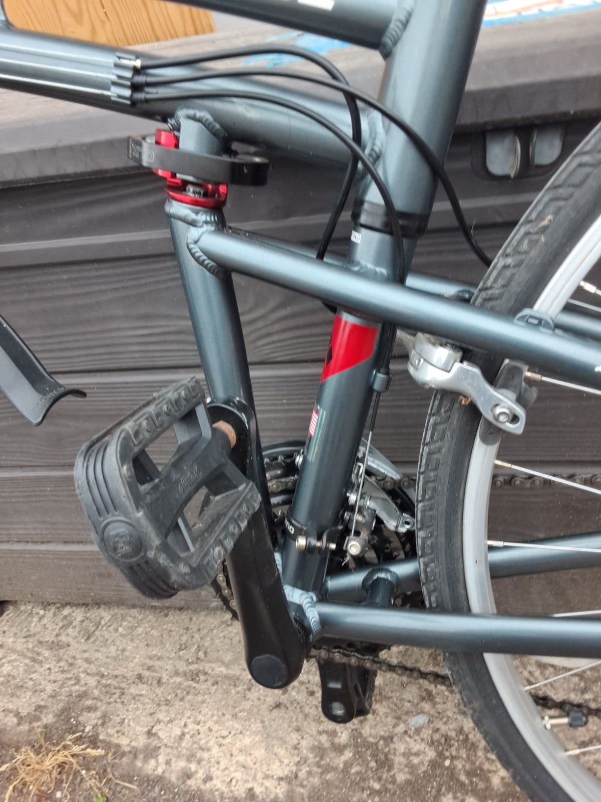 Montague Urban Folding Bike 21 Speed 700c Hybrid Commuter Bicycle 53cm Frame