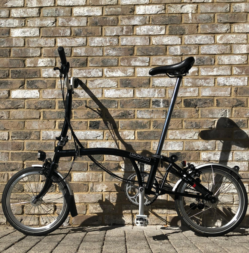 Brompton Black M6L (C Line 6 Speed) with Dynamo - WORLDWIDE SHIPPING