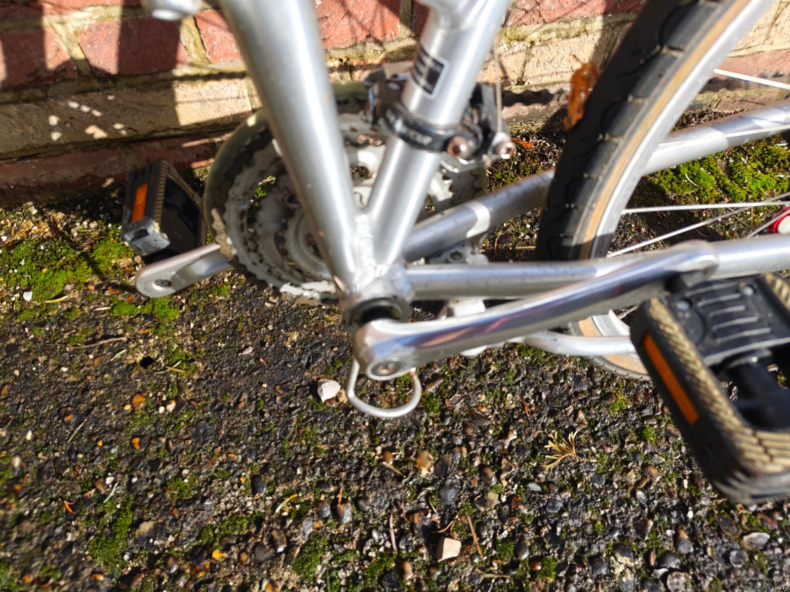 Dahon Espresso Folding Bike 26in silver