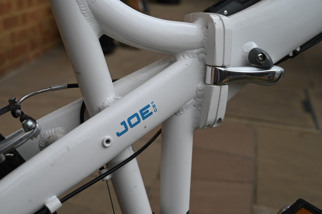 Tern Joe C21 folding bike. 26 inch wheel