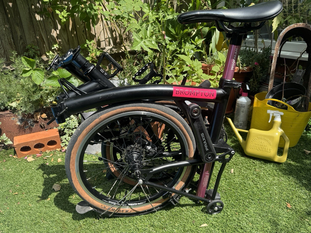 Brompton P-line 4 Speed  Custom Wheels  Carbon / Titanium Parts  Black 9kg