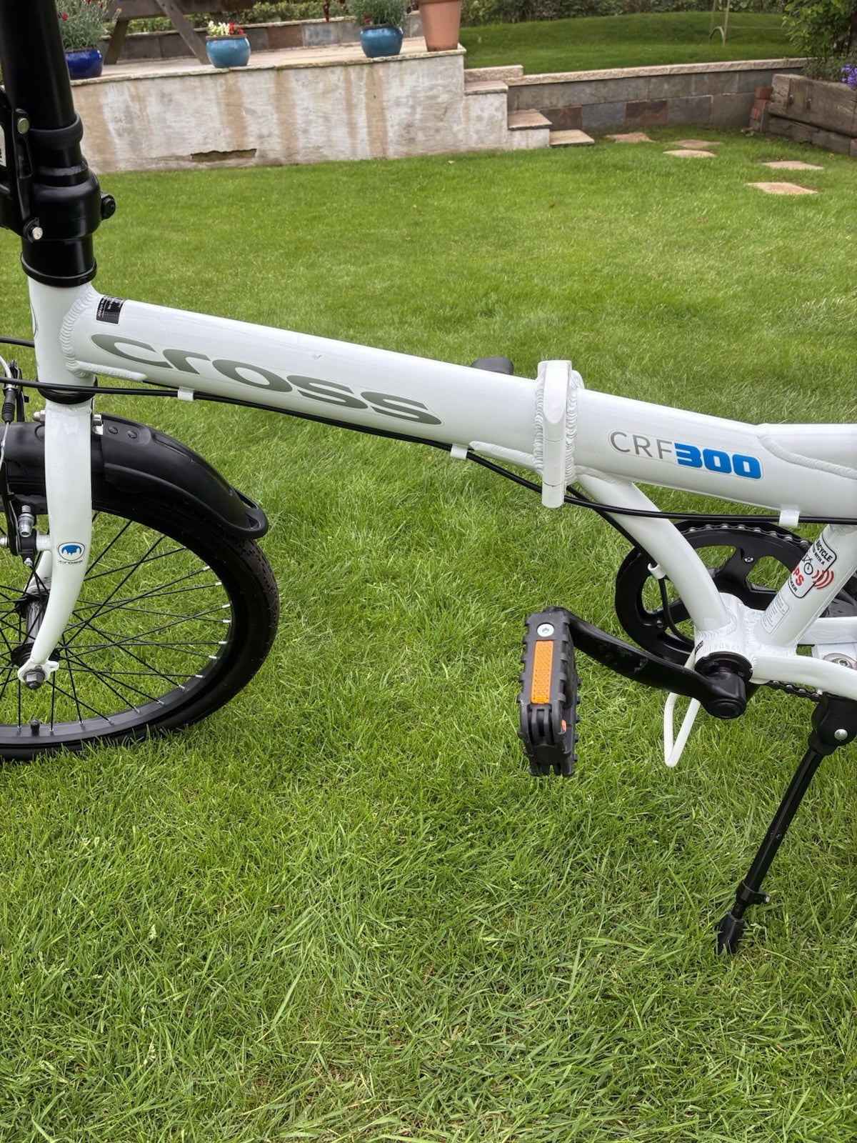 B'TWIN Tilt 500 Folding Bike 20 in Aluminium Red. Also a Cross CRF300.