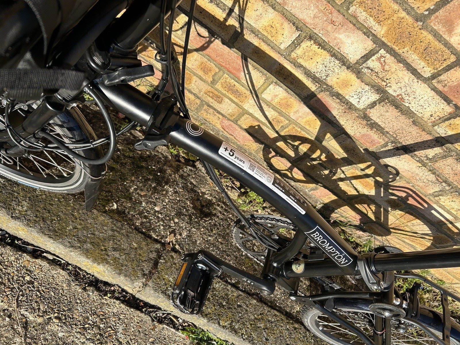 Brompton C Line E Folding Bike 2024 4 Speed Black Silver with rack and pump