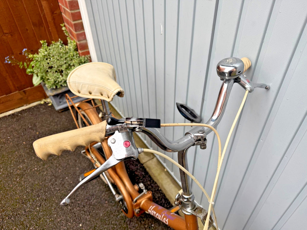 Vintage 1983 Unisex Adults Men's Women's Gold Raleigh Hercules Folding Bike