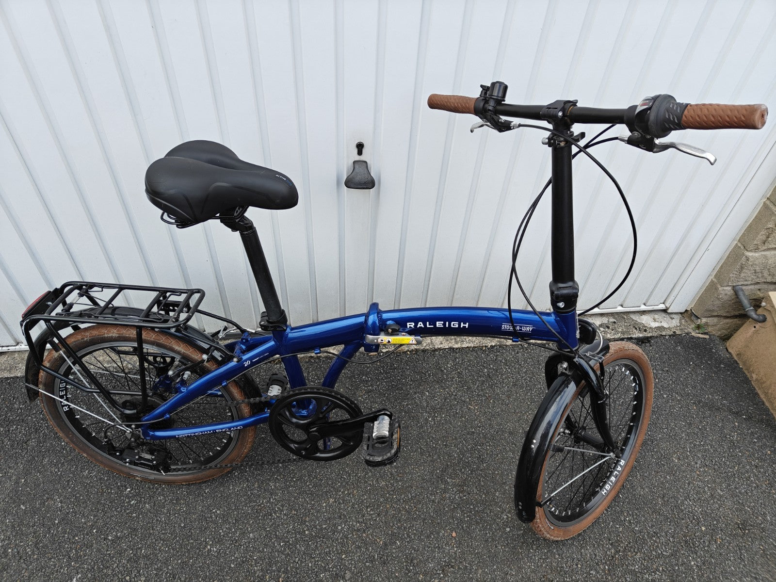 Raleigh stow-a-way Folding Bike 7 Speed