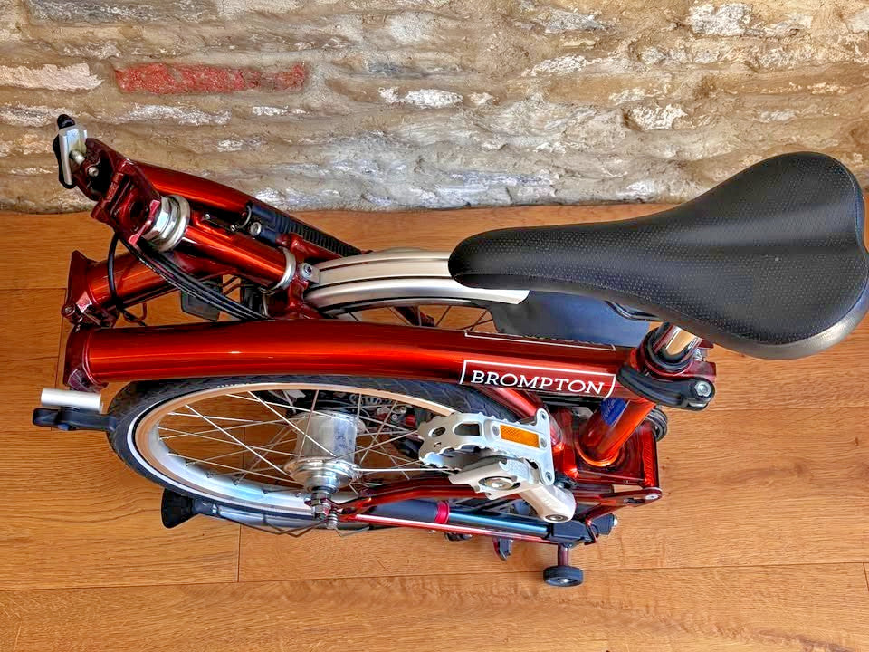 Brompton bike 6-Speed C Line (M6L) – Flame Lacquer Orange – MINT CONDITION