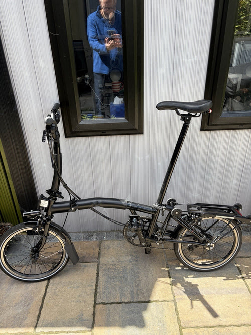 2021 Brompton M6R Black Edition 16in Folding Bike Black Edition (Gloss Black)