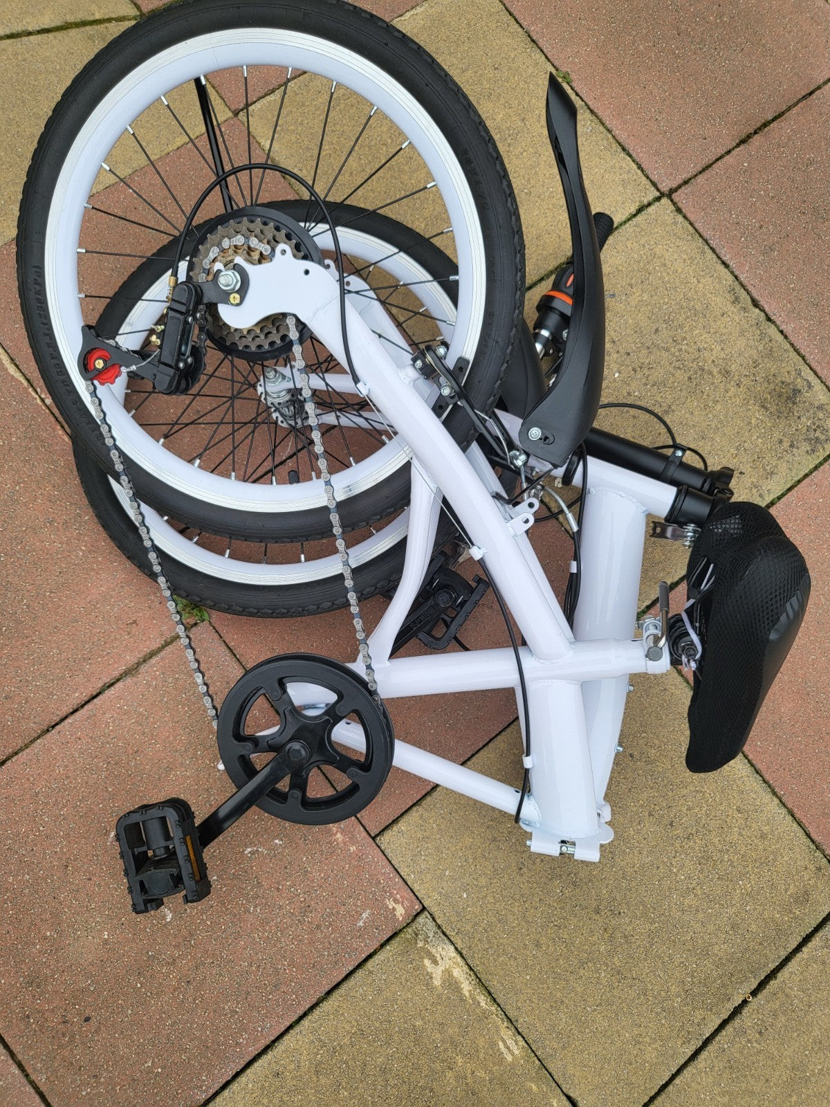 Folding Folding Bike 20" Wheel, 6-Speed, Unisex Commuter Bicycle, See Photos