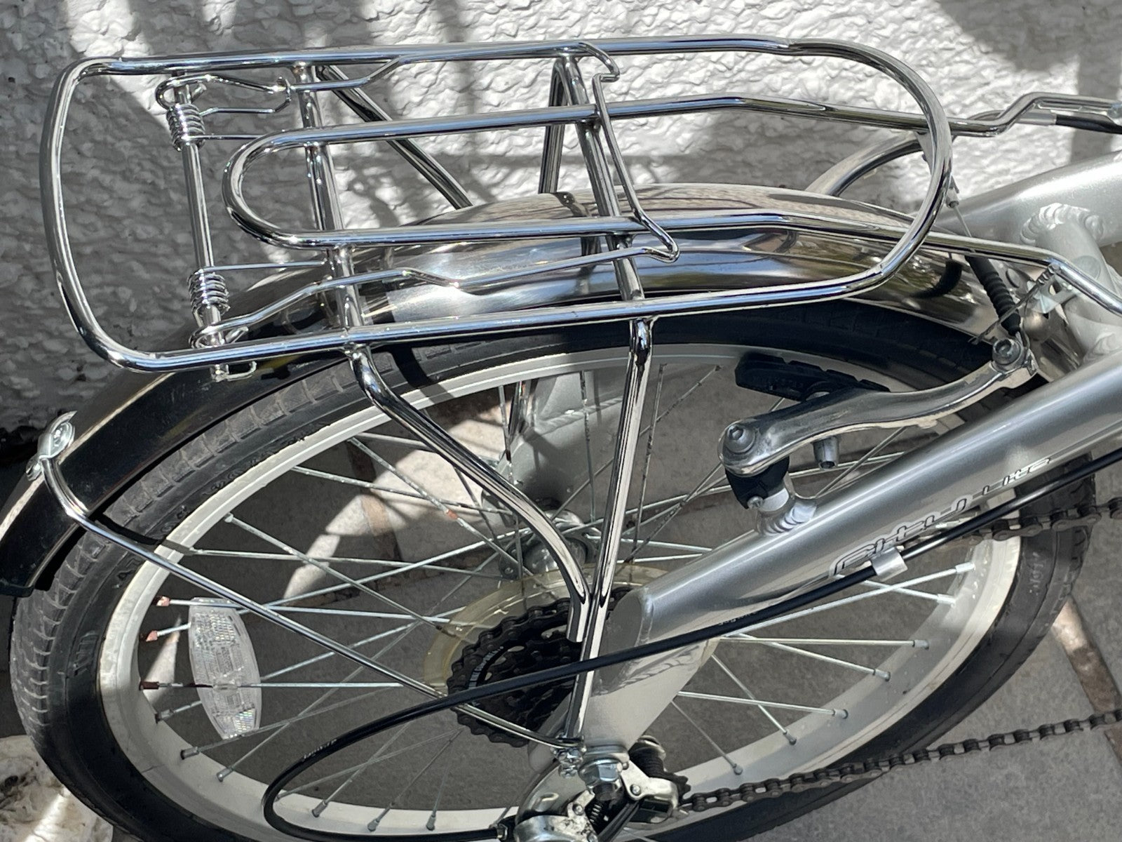 2 x Land Rover City Lite Folding Bikes 6 Speed, Excellent condition -