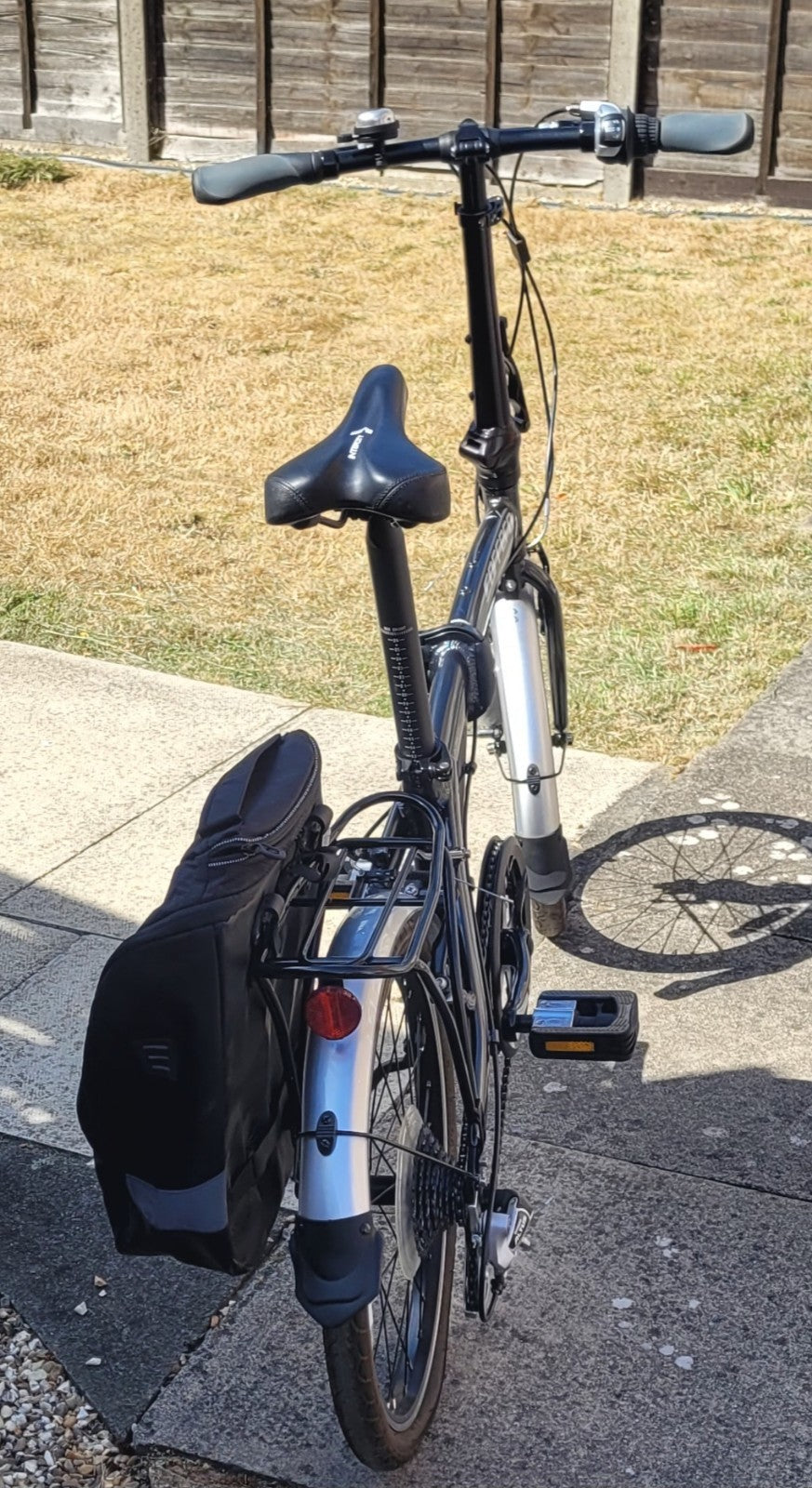 Carrera Intercity Folding Bike 8-Speed