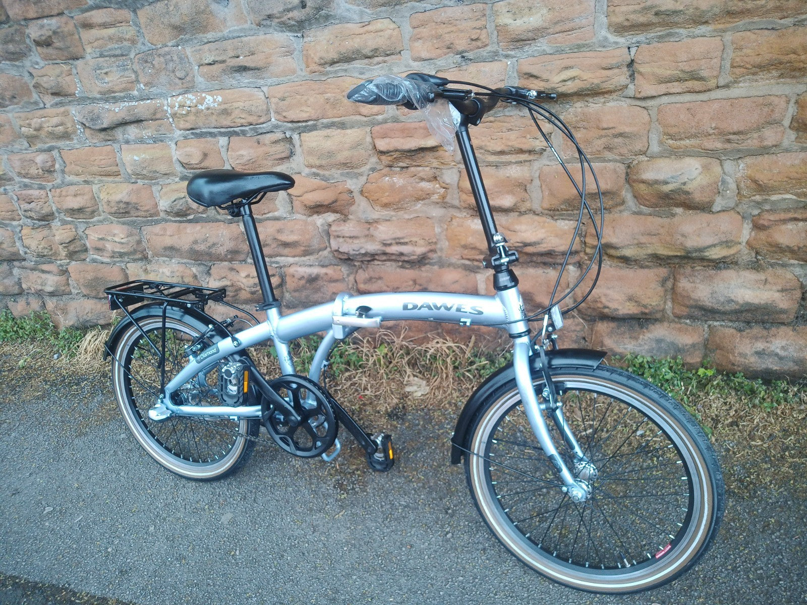 New Dawes Diamond Folding Bike 20-inch wheels - RRP £459.99
