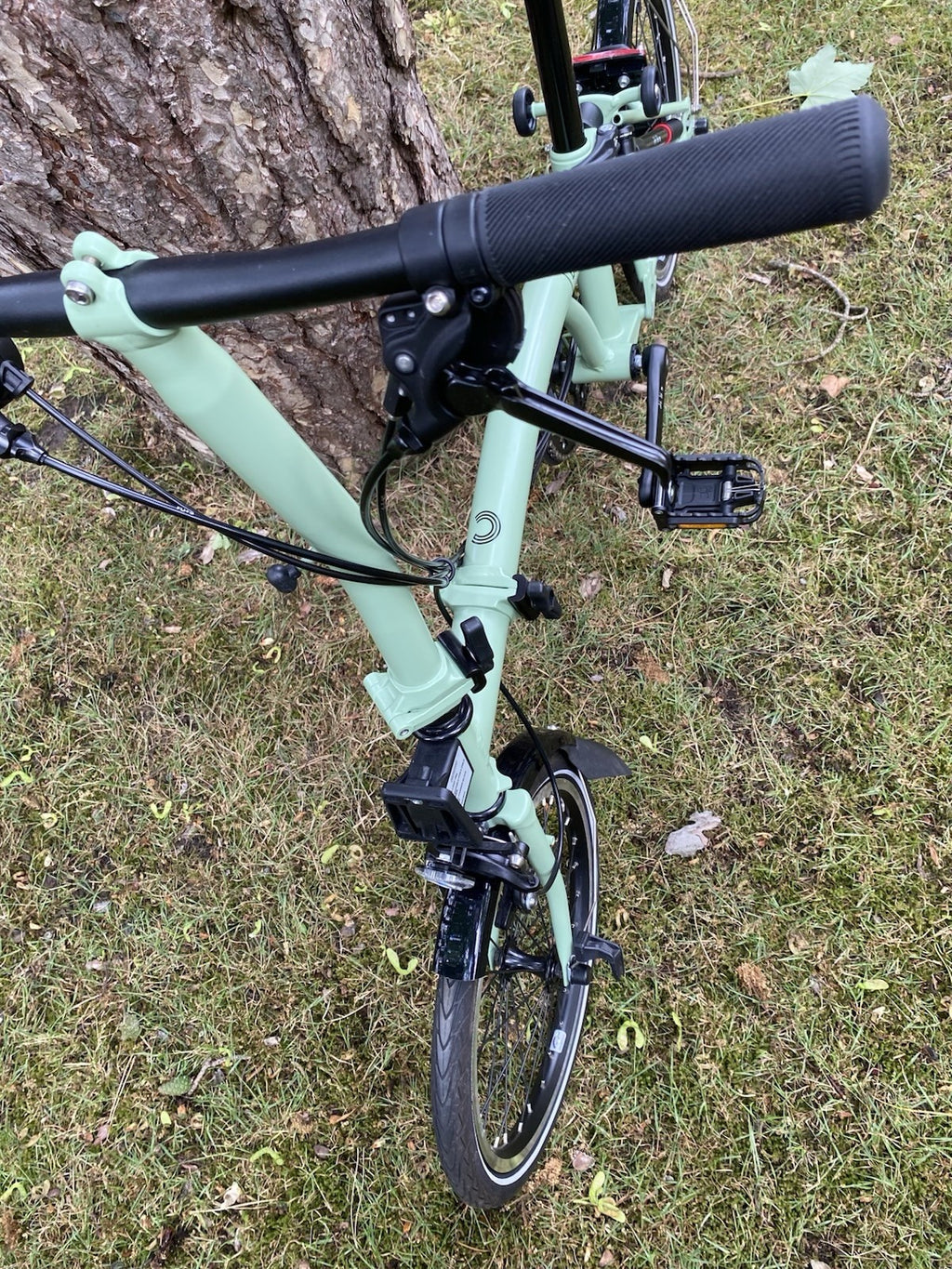 Brompton C-line 6-speed in Matcha Green (discontinued)