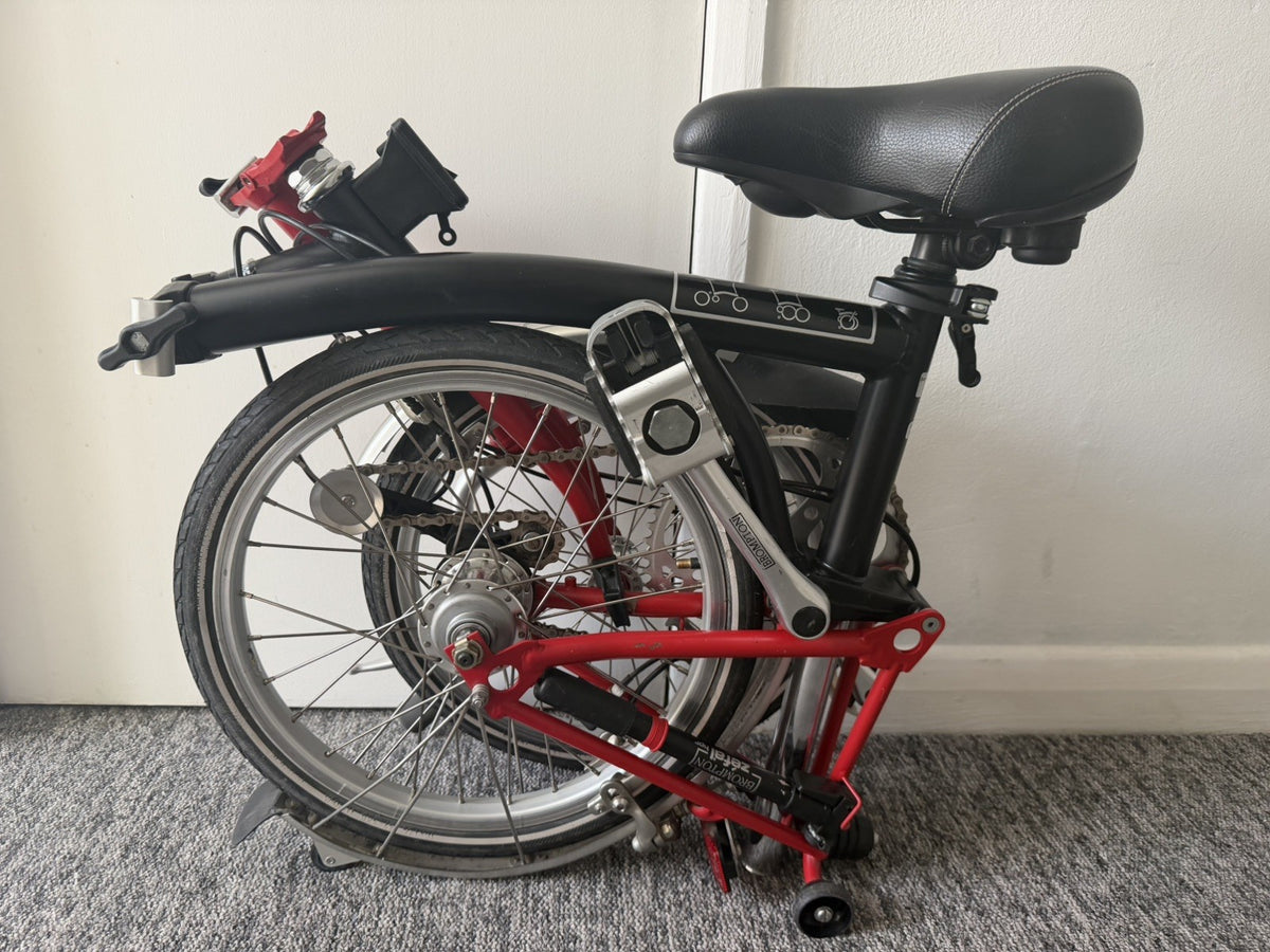 Brompton M3L (3 Speed) folding bicycle - Black/Red  (EXCELLENT CONDITION!)