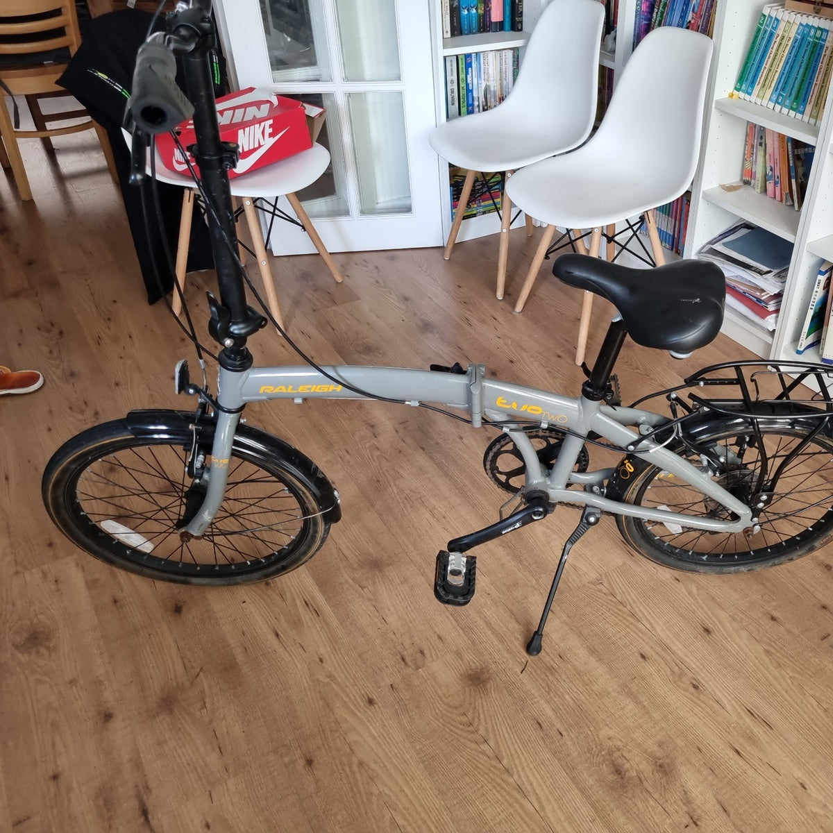 Raleigh Evo Two Folding Bike – great  Condition