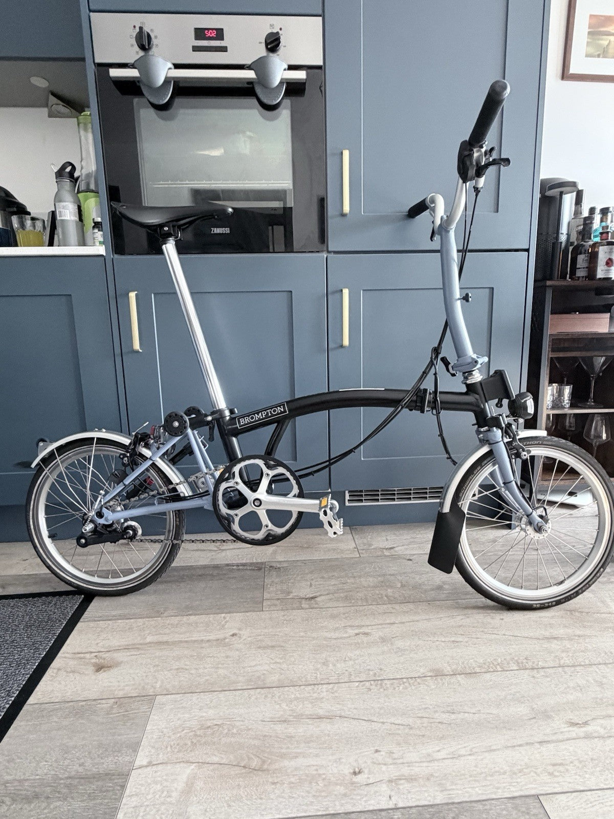 Brompton C Line Explore 3 - Speed, excellent c., Dynamo Lights, Quick Sale