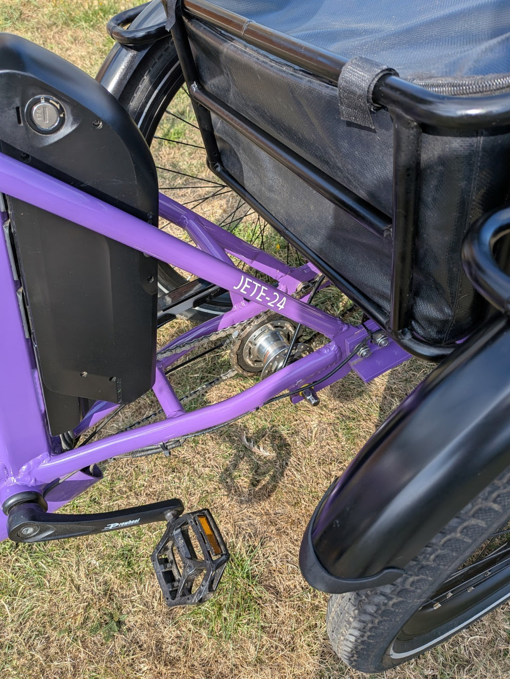 Jorvik JET-E Elite Folding Electric Tricycle,24"  Wheels Excellent Condition
