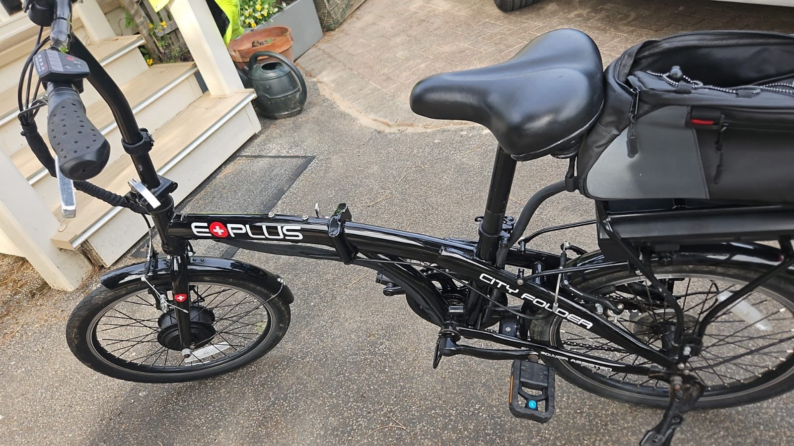 E-PLUS City Folder 20in Folding Bike Black Rear Rack Mudguards Mech Disc