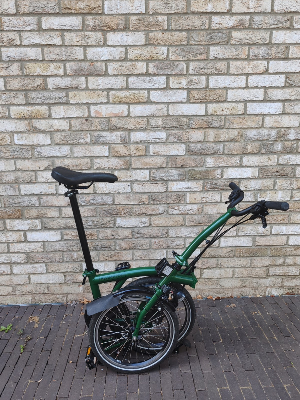 2025 Brompton C Line Explore 6 Speed Black Edition Racing Green Dynamo