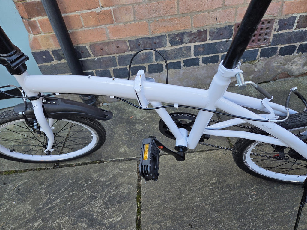 TRIOBLADE  20 Inch Adult Folding Bike 7 Speed Compact City Commuter