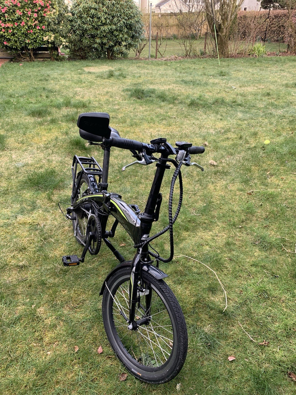 Carerra CrossCity-E Folding Bike