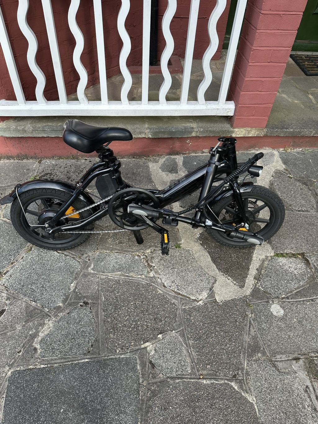 Fiido D3 Pro Mini Folding Commuter Bike — Great Condition Twist and Go