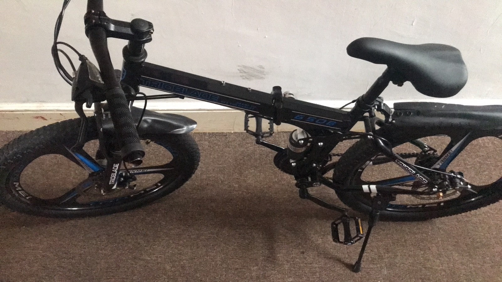 REDUCED Trioblade Foldable Bicycle 27.5 Inch 21 Speed