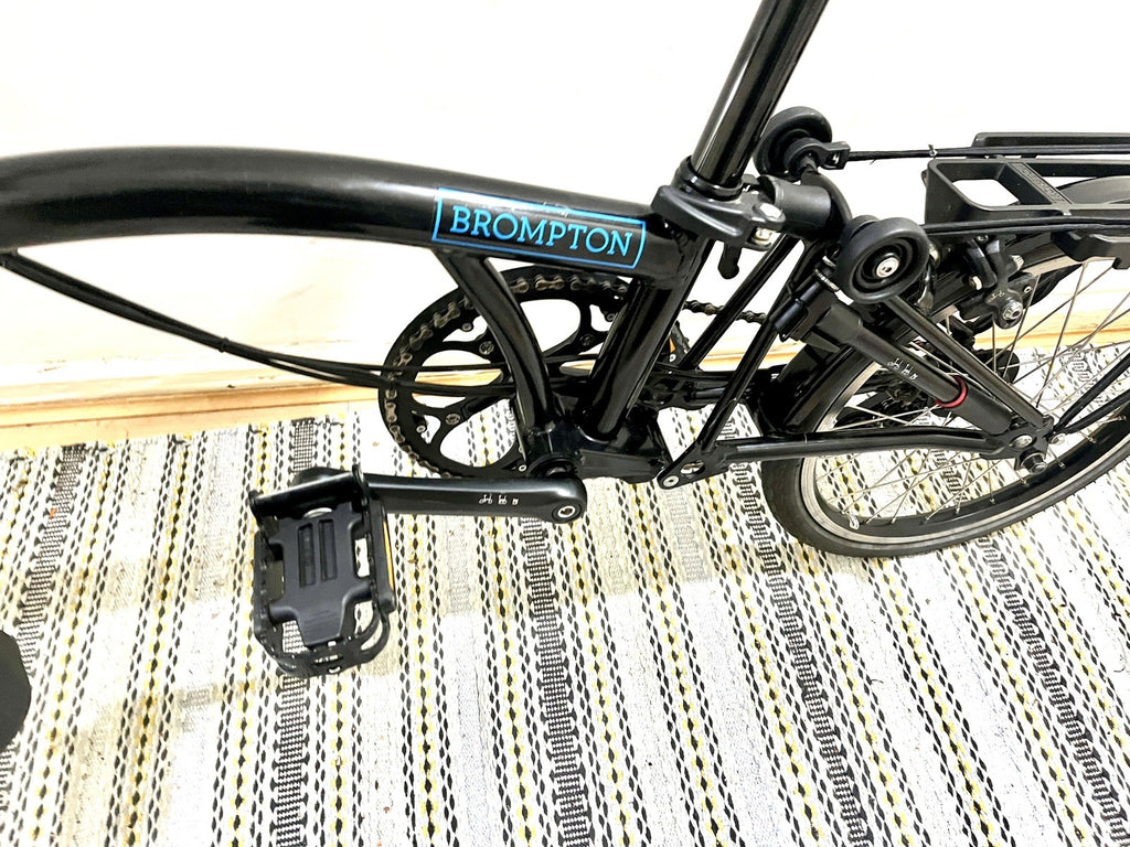 Brompton C Line elctrc Urban M2 L  Black, in excellent condition