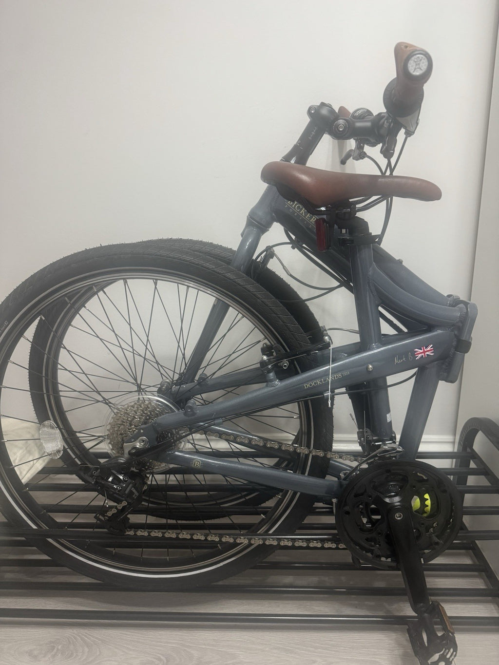 Bickerton Docklands 1824 Country 26in 24-Speed Folding Bike V-Brake Grey