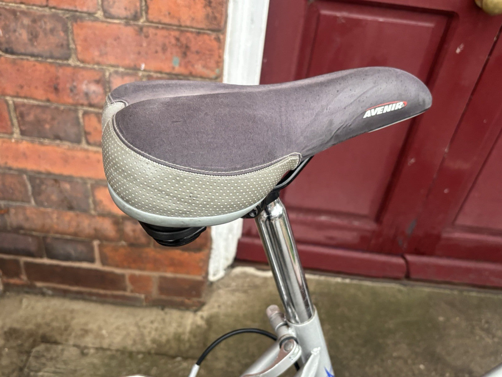 Raleigh Folding Bike 6 Speed Shimano Revishift 20” Wheels Well Maintained