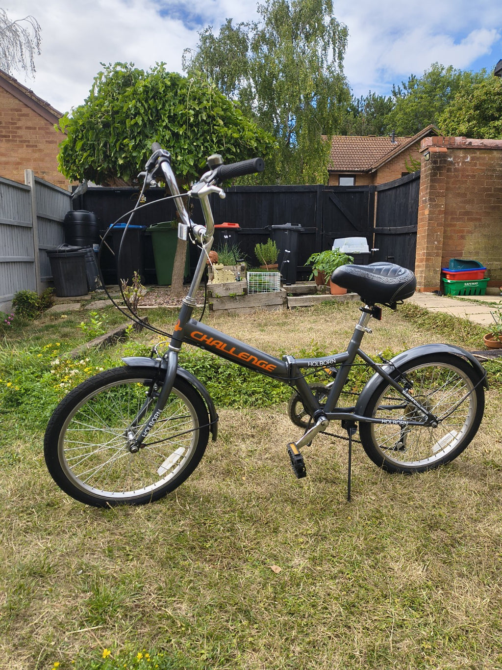 Holborn Challenge 20-inch Wheels Folding Bike Unisex  6 Gears COLLECTION ONLY