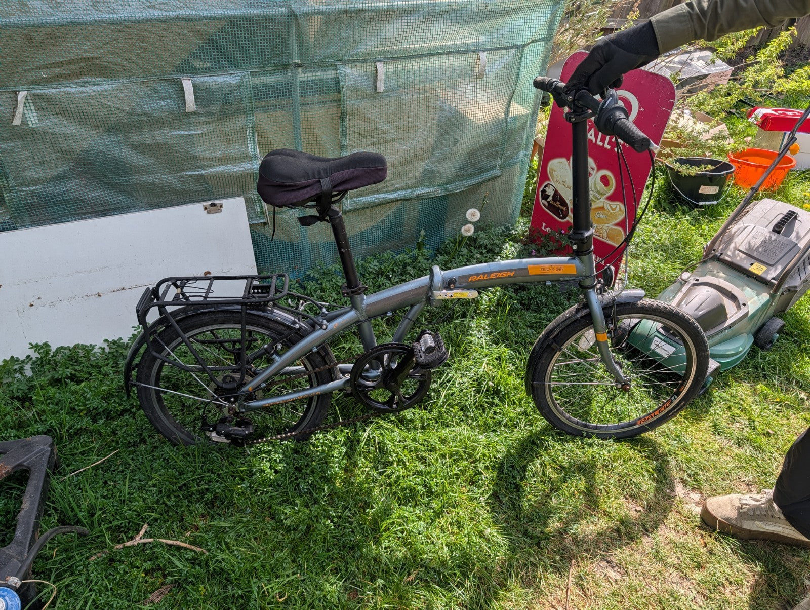 Raleigh Stowaway Folding Bike