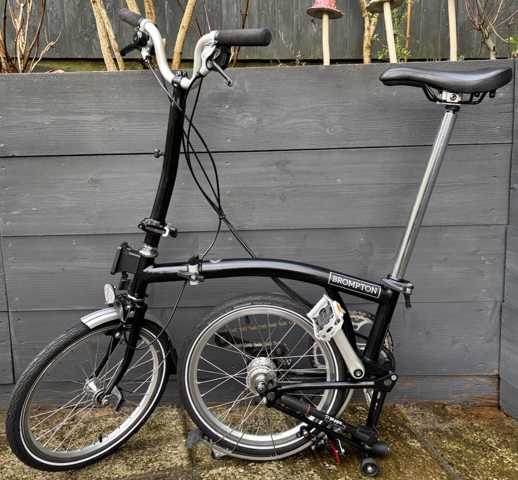 2022 Brompton C Line 6 Speed H6L Folding bicycle in Black - Leisure Used