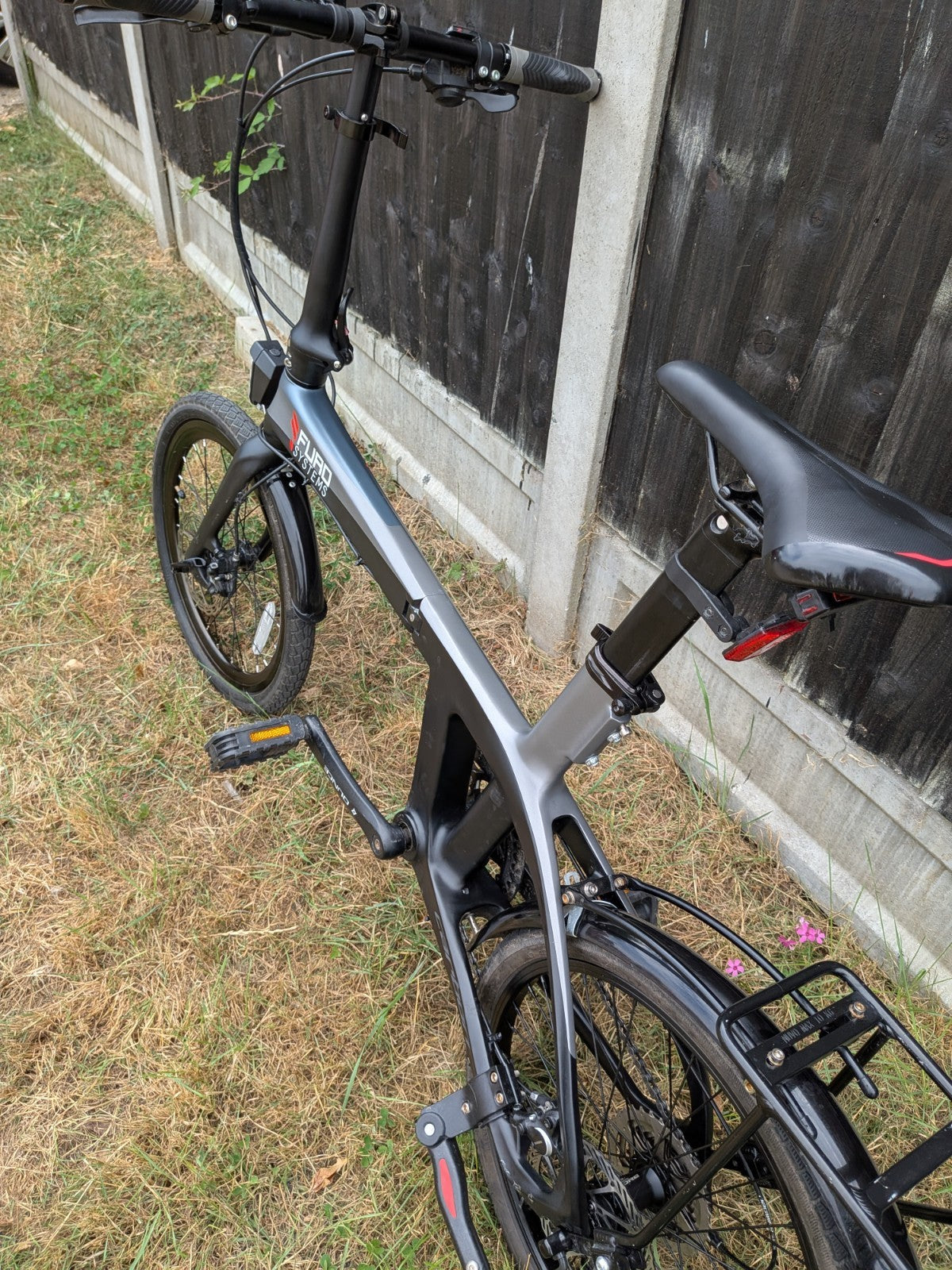 FURO Systems CARBON FRAME Folding Bike 20in 9-Speed Hydraulic Disc Brakes Rack