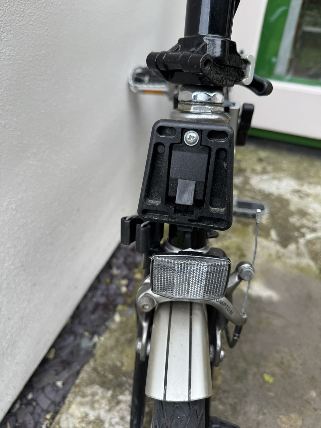 Brompton S2L 2 Speed Folding Bike Black - mudguards - Brooks grips - front block