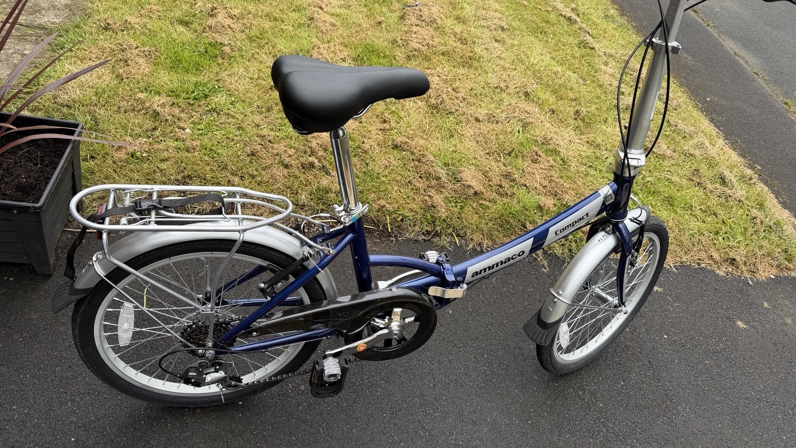 Ammaco Pakka Compact 20 Inch Wheel Folding Shopper Camping Bike 6 Speed Blue
