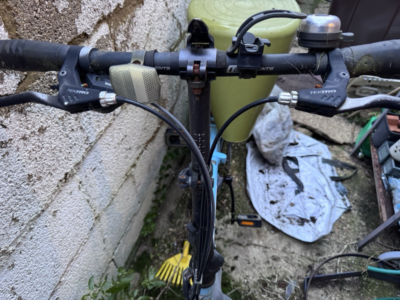 Carrera Intercity Disc 9-Speed 13kg Compact Folding Bike - Spares Or Repair