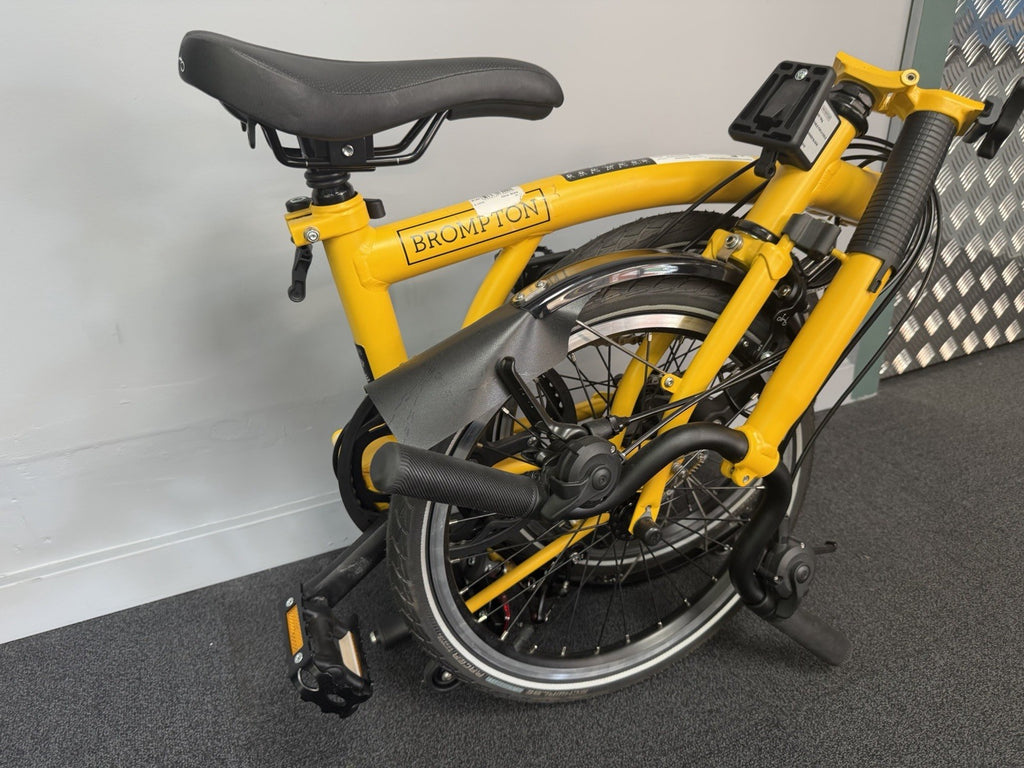 Brompton C Line 6 Speed Folding Bike Bumblebee Yellow Brand New Condition