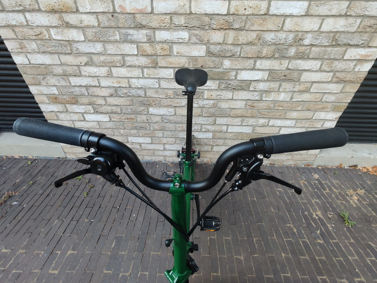 2025 Brompton C Line Explore 6 Speed Black Edition Racing Green Dynamo