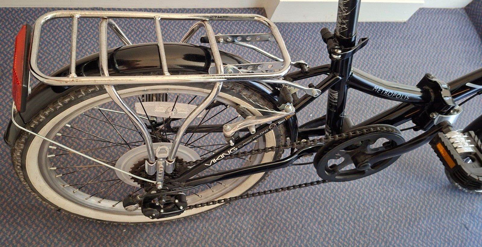 Viking Metropolis Folding bike 6 gears with stand and rack