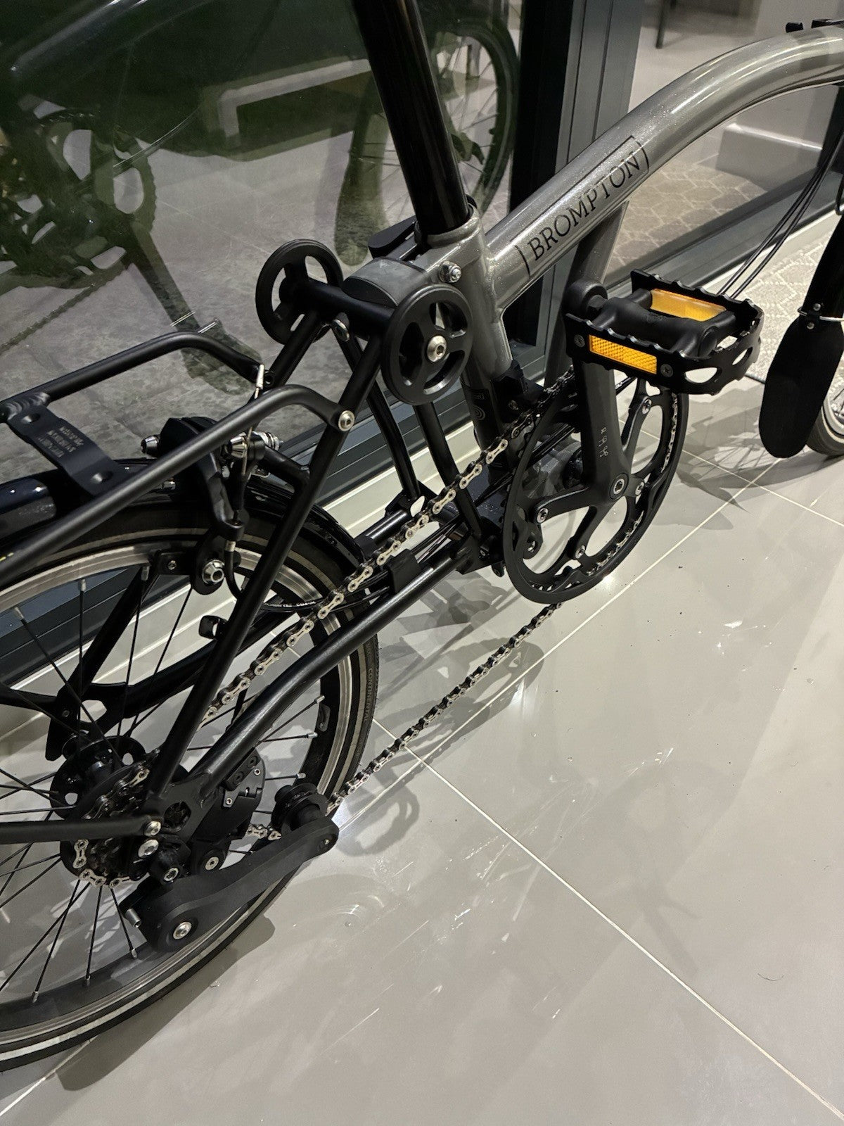 Brompton P Line 4 speed in excellent condition.