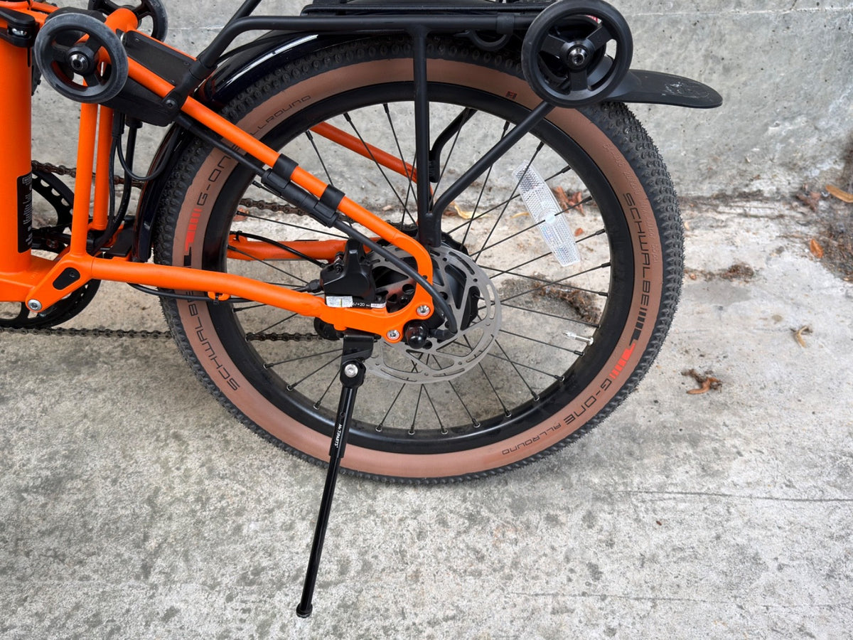 Brompton G Line - 4 SPEED  and extras package Size Large - Adventure Orange