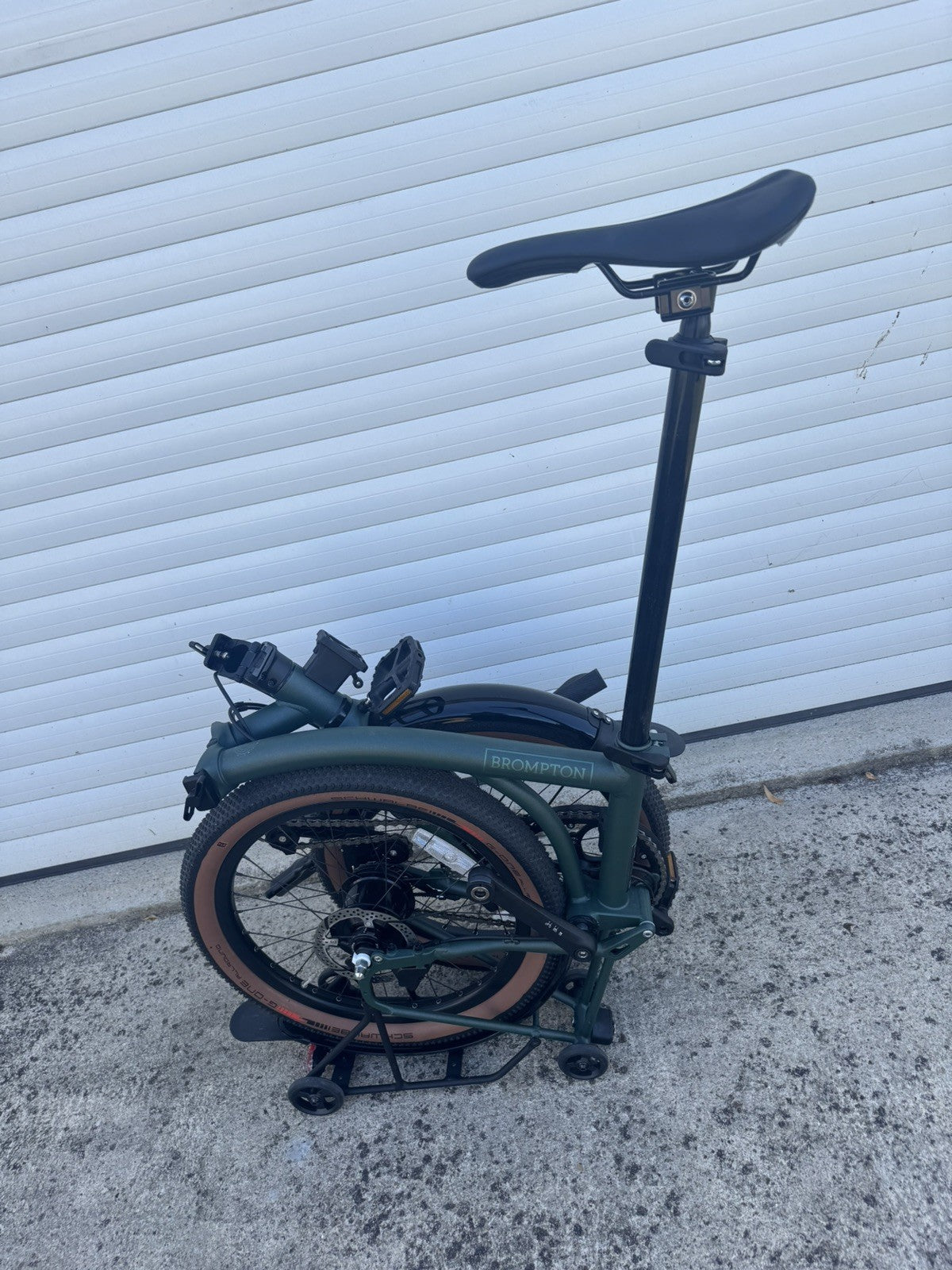Brompton G Line 8-Speed (Large) 2026, Under 10 Miles, tools, warranty