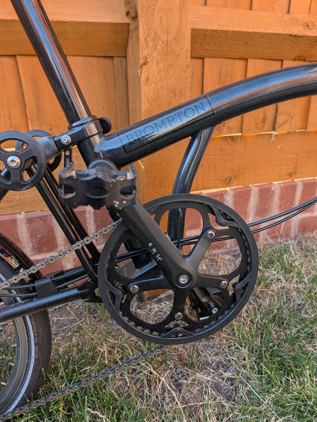 Brompton P-Line 4-Speed - Midnight Black Metallic (Rare Colour) - Late 2022